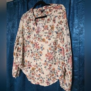 Torrid Harper Crinkle Guaze Floral Women's Blouse